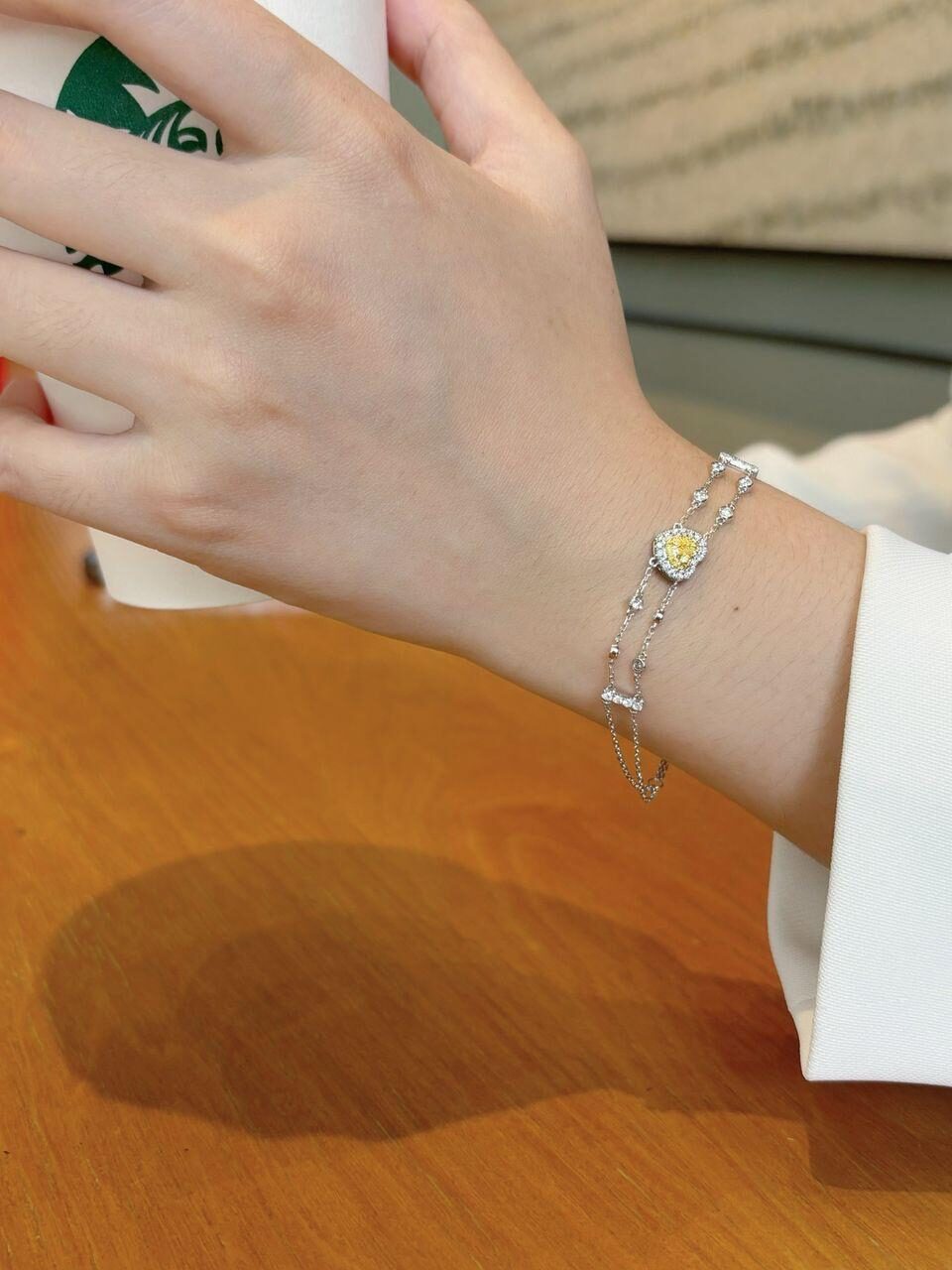 Fancy yellow diamond bracelet